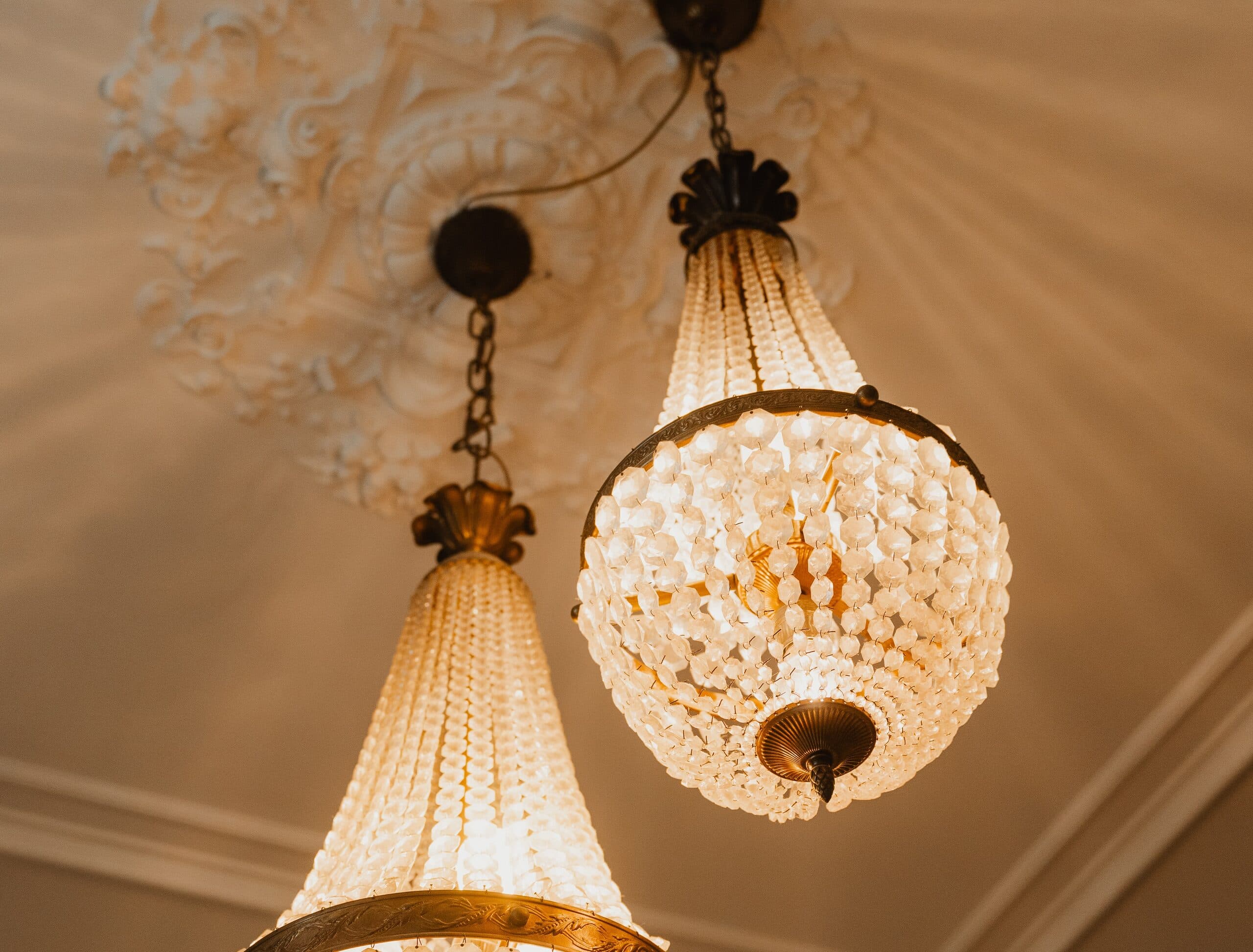 A classic ceiling