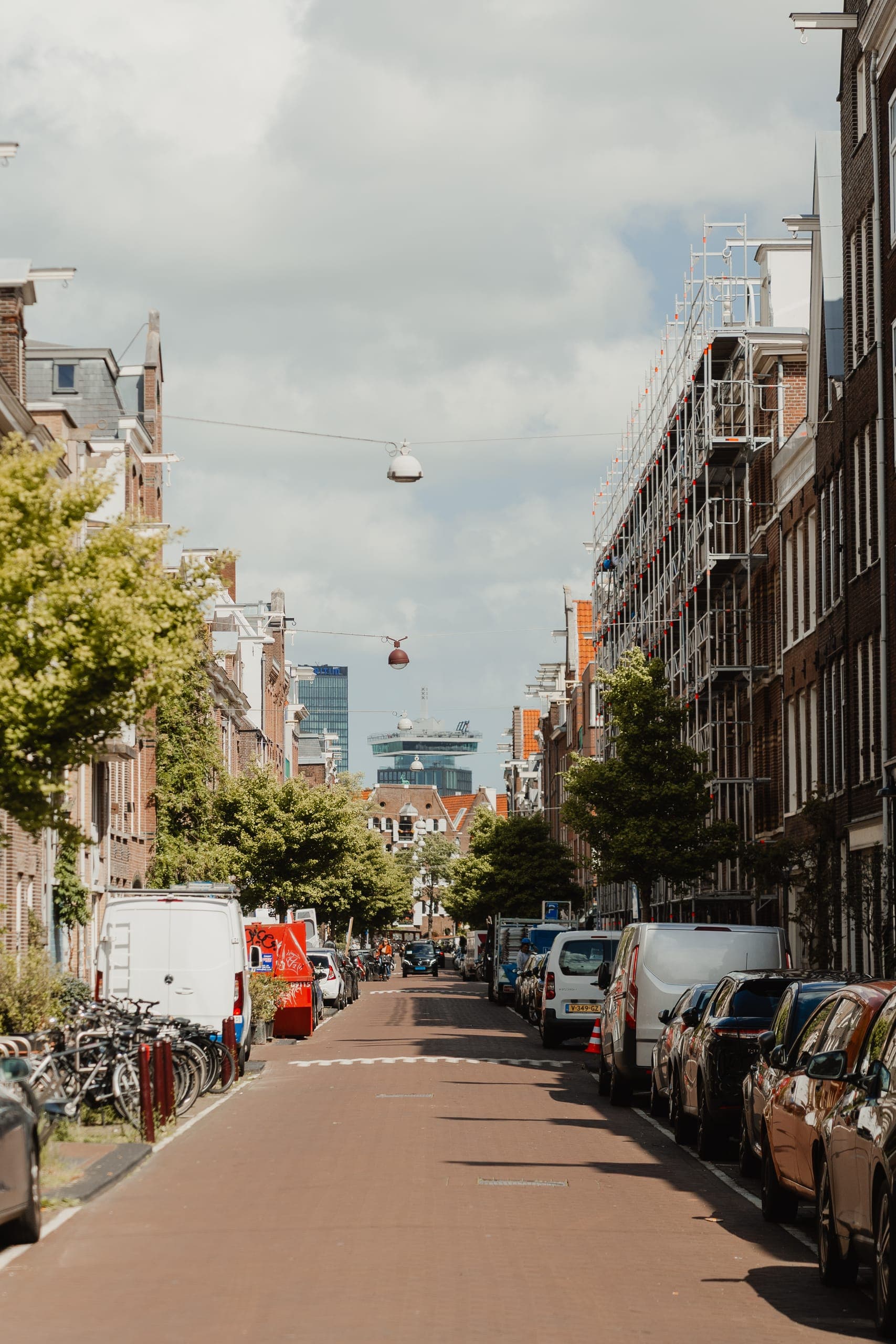 Through the Jordaan
